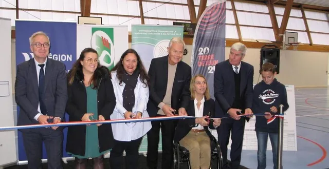 photo  jeudi dernier, de nombreux officiels et élus étaient présents pour cette inauguration.  &copy;  le maine libre 