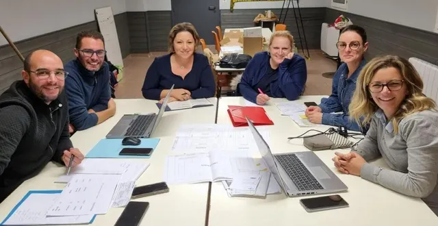 photo  de gauche à droite : clément mettais, trésorier adjoint ; willy pavie, trésorier ; sophie richard, vice-présidente ; mathilde guibert, secrétaire ; lucie midoune, secrétaire ; noémie frénéhard, présidente.  &copy;  ouest-france 