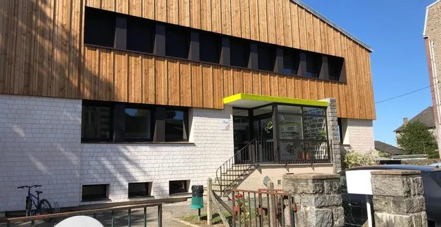 photo  la mjc de flers, dans l’orne organise une sortie culturelle au théâtre de caen (calvados) et une autre à l’opéra bastille à paris, toutes deux en 2024.  &copy;  archives ouest-france 