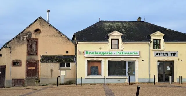 photo  les travaux de la boulangerie interrogent alain violeau.  &copy;  ouest-france 