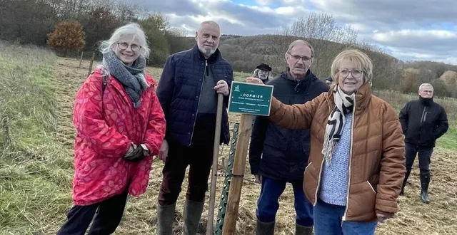 photo  les deux associations et la commune ont coopéré pour les plantations.  &copy;  ouest-france 