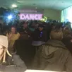 photo la fête est annoncée à la salle des fêtes.