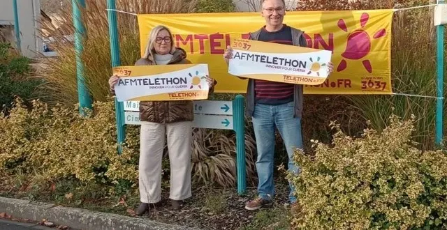 photo  marie-line revel et thierry georges, représentant de saint-gervais et laigné-en-belin supervisent l’organisation du téléthon.   &copy;  le maine libre 