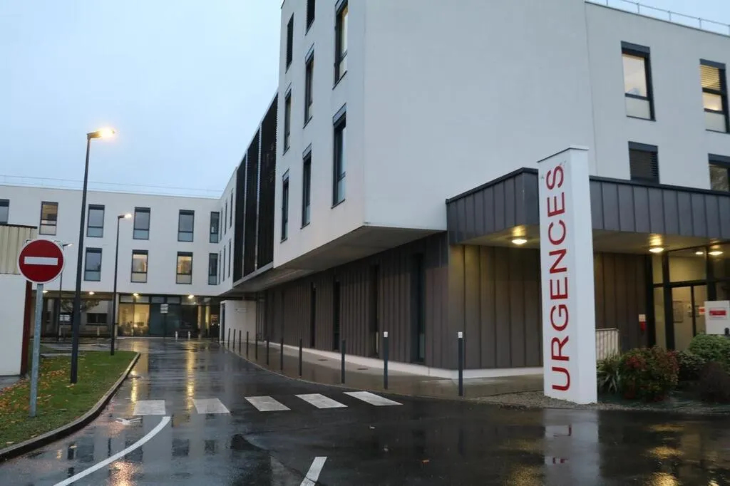 Les médecins de l’hôpital de SaintHilaire essayent de sauver les