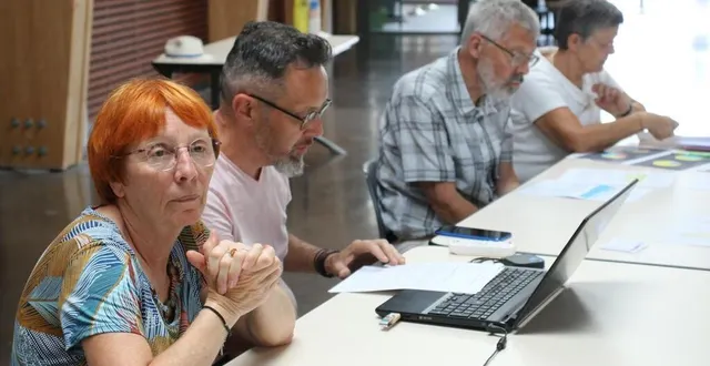 photo  monique duclos-grenier, présidente de cinémamers, accompagnée des membres du bureau, a longuement préparé ces rencontres ciné-vidéo.  &copy;  ouest-france 