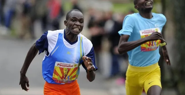 photo  shadrack kipyegon (à gauche) s’était imposé au sprint l’an dernier devant son compatriote bernard koros.  &copy;  co – christophe bernard 
