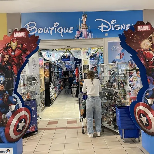 Plongez dans l’univers Disney jusqu’au 31 décembre, dans la galerie marchande de Leclerc, à Arçonnay. Ouest-France photo plongez dans l’univers disney jusqu’au 31 décembre, dans la galerie marchande de leclerc, à arçonnay. © ouest-france