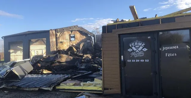 photo  le magasin de la ferme des manets a été entièrement détruit par un incendie dans la nuit du mercredi 29 au jeudi 30 novembre 2023.  &copy;  ouest-france 