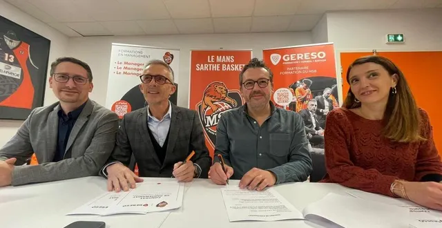photo  vincent chevillot et emmanuel cosnet, responsables de l’entreprise de formation gereso, s’associent avec christophe le bouille et sonia grenet, du mans sarthe basket (msb), pour présenter un programme de formation manager.  &copy;  ouest-france 