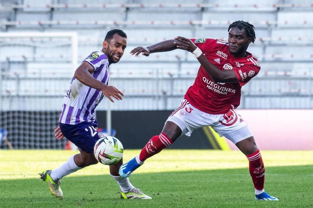 Stade Brestois. Sans Brahimi Mais Avec Brassier Contre Clermont . Sport ...