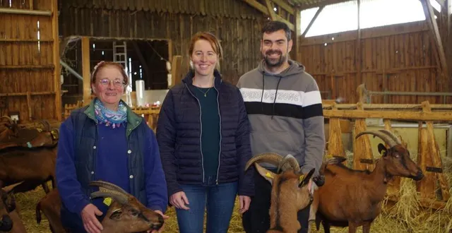 photo  virginie et joffrey loriot succèdent au couple cailhau.  &copy;  le maine libre 