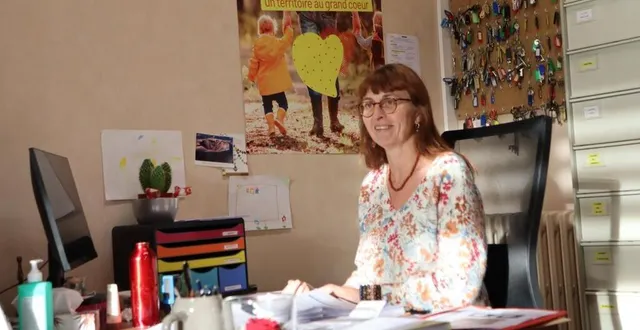 photo  isabelle mahuet, secrétaire de mairie à chantenay-villedieu (sarthe).  &copy;  ouest-france 