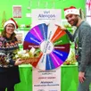photo l’office de tourisme de la communauté urbaine d’alençon fait gagner des cadeaux tous les jeudis de décembre avec la roue à question.