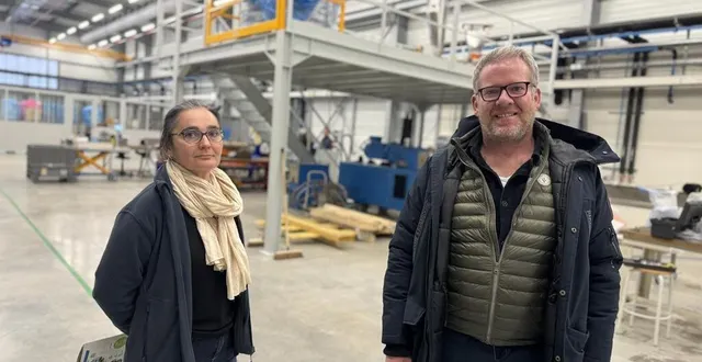 photo  anne balquet, responsable d’ipc et mathieu delaunay, chargé de l’infrastructure chez polyvia à alençon.  &copy;  ouest-france 