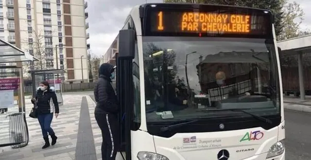 photo  les bus circuleront les dimanches 10, 17 et 24 décembre 2023 dans le territoire d’alençon, l’après-midi seulement.  &copy;  archives ouest-france 