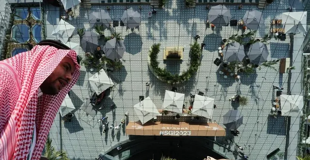 photo  un projet de texte est en discussion à la cop28 en vue de l’accord final pour sortir l’économie mondiale des combustibles fossiles. pas gagné.  &copy;  epa/maxppp 