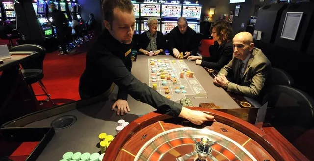 photo  d’ici la fin 2025 au plus tôt, un casino devrait ouvrir ses portes au centre-ville de saumur. il devrait permettre la création de 80 emplois équivalents temps plein.  &copy;  ouest france 