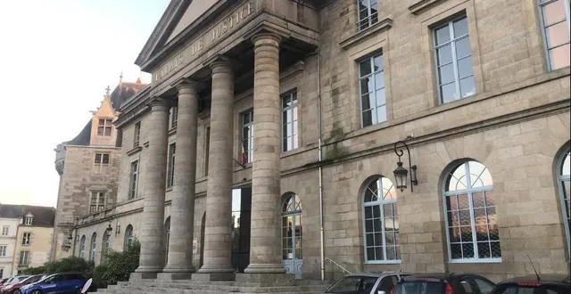 photo  l’homme avait insulté le maire d’alençon sans raison apparente en pleine rue. mais l’infraction d’outrage n’est pas constituée : il est relaxé.  &copy;  archives ouest-france 