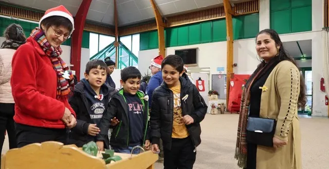 photo  des jeux en bois avaient été installés dans la salle georges-mention comme celui de la grenouille qui a ravi petits et grands.  &copy;  ouest-france 