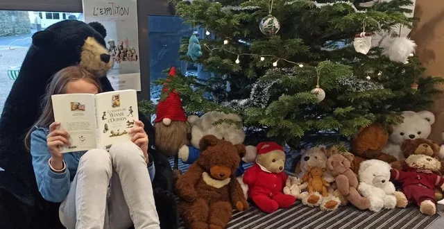 photo  winnie, au programme du spectacle « l’expotition », présent dans les décorations de noël à la médiathèque.  &copy;  ouest-france 