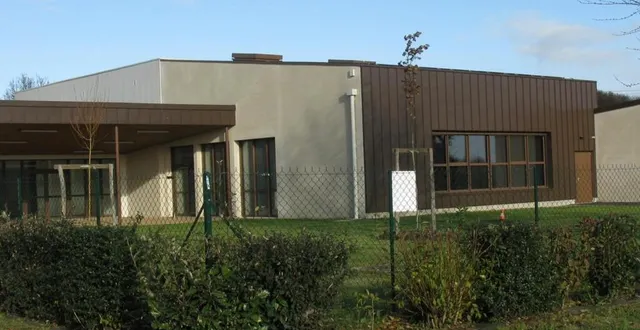 photo  la salle communale a été inaugurée, samedi.  &copy;  ouest-frace 