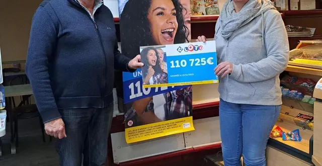 photo  au café la belle époque, le gagnant jean-marc  et la gérante christelle dauvé savourent, ce petit moment de grâce.   &copy;  ouest-france 