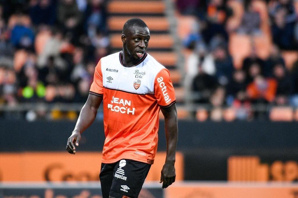 FC Lorient. Innocent, Dieng Et Mendy Titulaires, Pas Kroupi… La ...