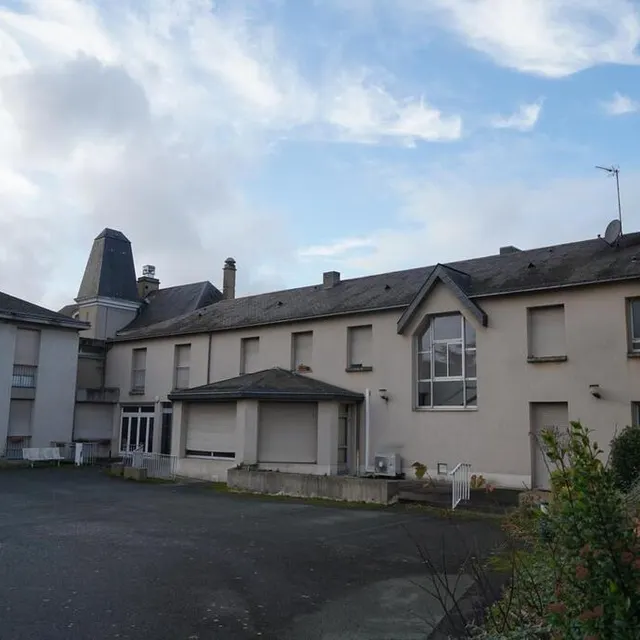 photo la maison de retraite la source, à rochefort-sur-loire, a définitivement fermé ses portes ce mardi 12 décembre 2023.  ©  ouest-france