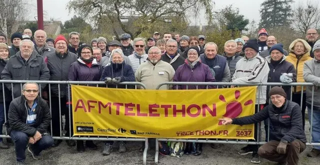 photo  le club de pétanque a organisé un tournoi mercredi 6 décembre par un temps plus favorable que celui de samedi dernier.  &copy;  le maine libre 