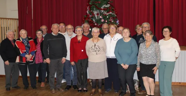 photo  générations mouvement amicale de teloché a tenu son assemblée générale à la salle des fêtes, sous la présidence de marie-madeleine gaignon (au centre).  &copy;  ouest-france 