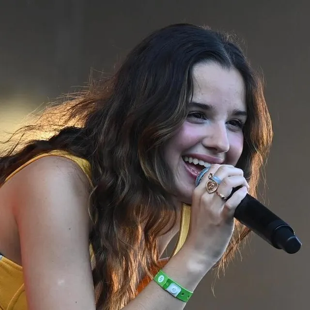 photo bianca costa fera découvrir la bossa trap aux festivaliers d’art sonic.  ©  marc ollivier, archives ouest-france