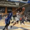 photo  kameronn selebangue a inscrit 20 points contre chartres. 
