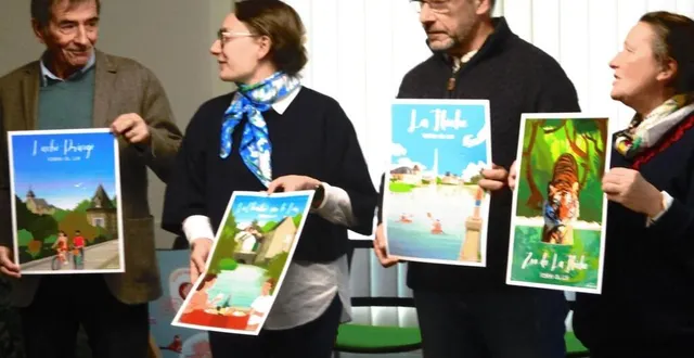 photo  outre le coffret topoguide, l’office de tourisme de la vallée du loir a présenté ses cinq nouveaux posters.  &copy;  le maine libre 