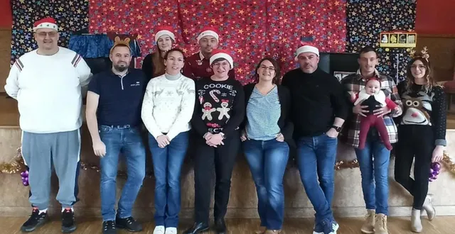 photo  les membres du comité lors de leur 1re assemblée générale.  &copy;  maine libre 