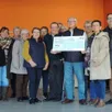 photo  l’association l’union de saint-jean-de-la-motte a remis un chèque de 3 200 € à abord’âge sud sarthe. 