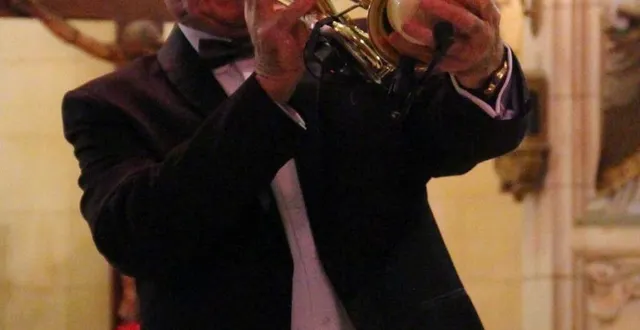 photo  jean-jacques petit s’est produit vendredi soir.  &copy;  le maine libre 