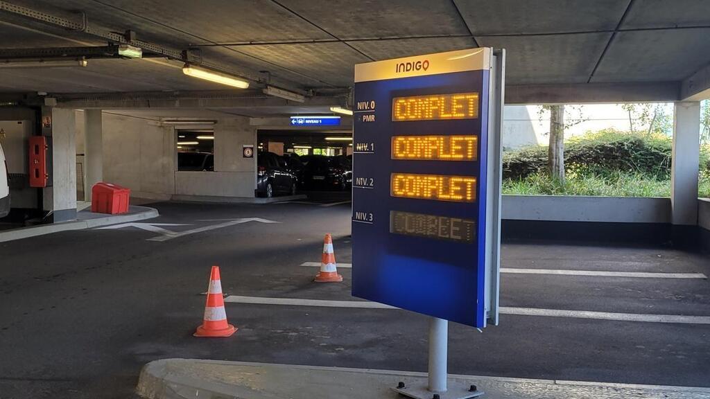 PLAGE PARKING DE GRASSE