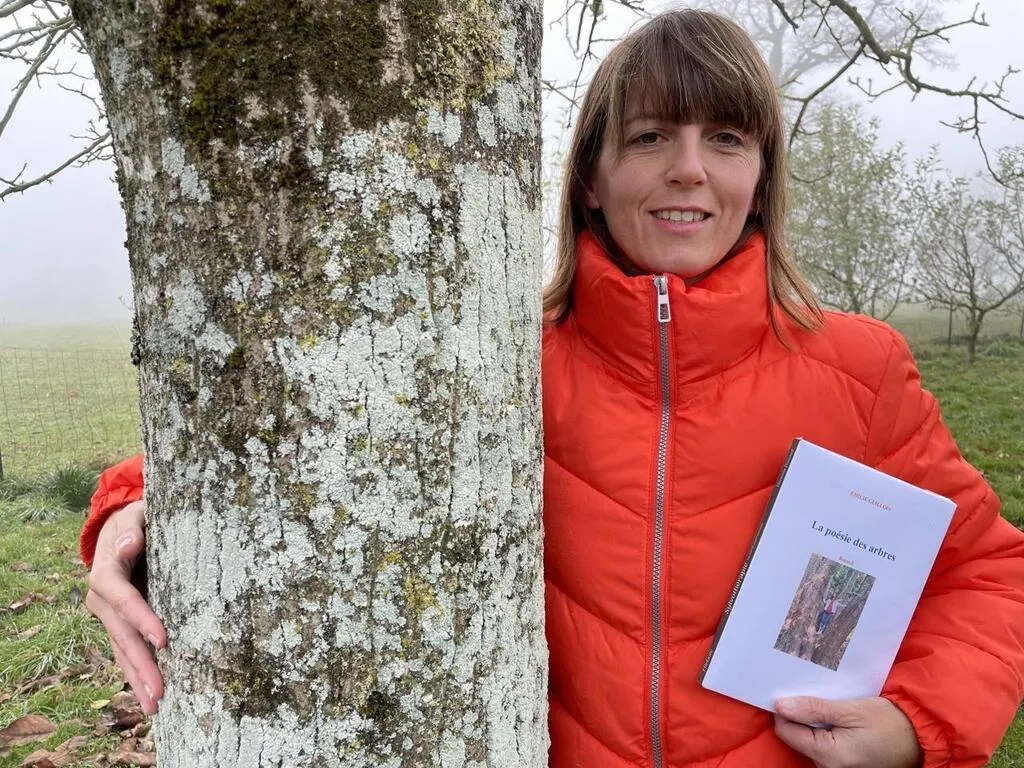 Les poésies d’Émilie Guillois à mettre au pied du sapin en Mayenne
