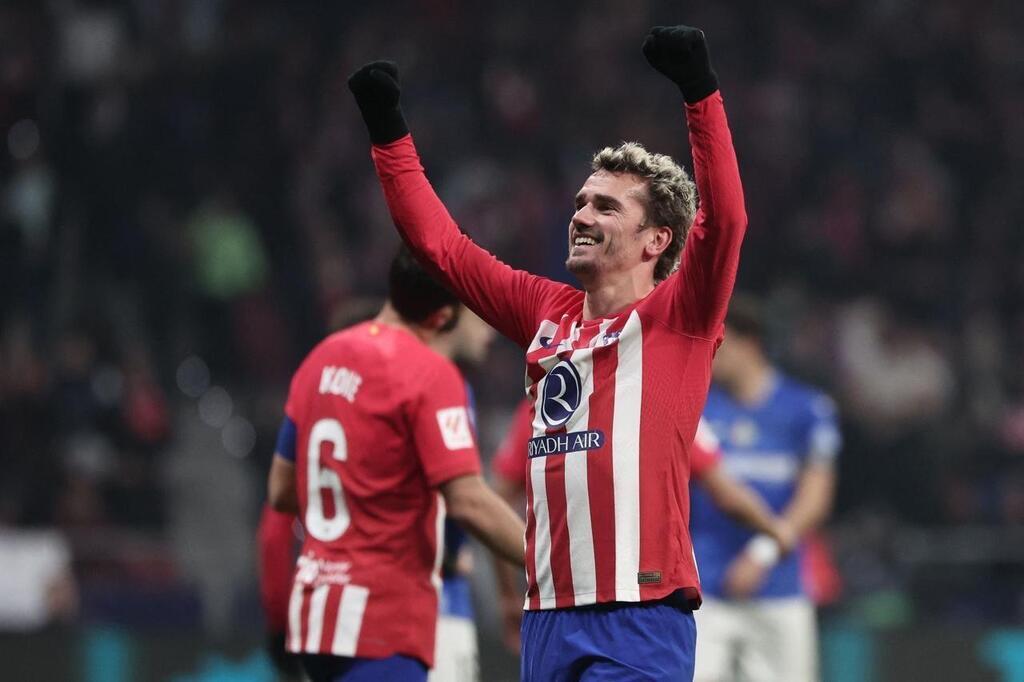 Football Antoine Griezmann Entre Dans La Légende De Latlético De Madrid Sport Fougères 