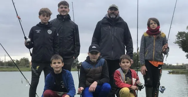 photo  séance de pêche aux leurres pour ces jeunes. tout au long de l’année, les animations s’enchaînent aux rouanneraies.  &copy;  le maine libre 