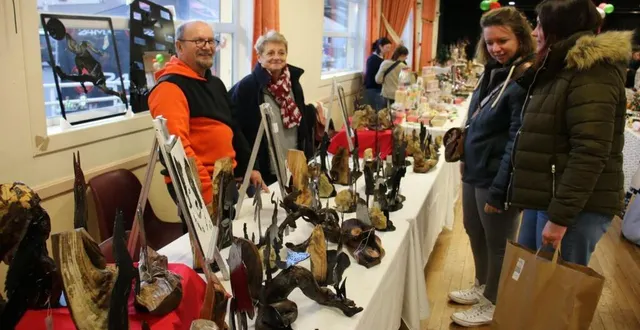 photo  le stand de régine et patrick janvrin a attiré le regard de nombreux visiteurs.  &copy;  ouest-france 