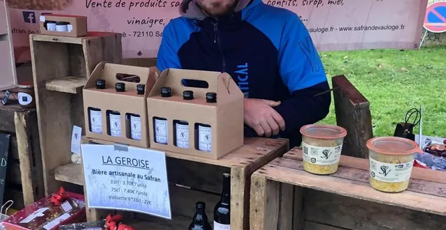 photo  benoît jardin cultive et fait sécher lui-même son safran.  &copy;  le maine libre 