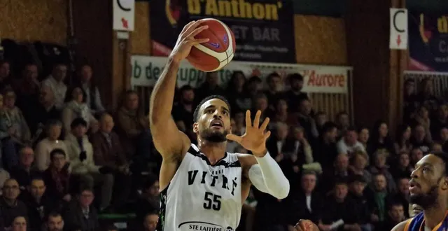 photo  yannis mendy (aurore vitré).  &copy;  photo : ouest-france 