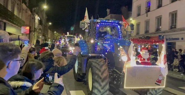 photo  les jeunes agriculteurs de l’orne ont défilé en tracteurs dans les rues d’alençon, vendredi 22 décembre.  &copy;  ouest-france 