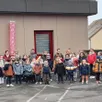 photo  à l’initiative des parrains de l’école publique (peps) un marché de noël s’est tenu dimanche. une dizaine d’exposants y étaient présents. les visiteurs ont aussi apprécié les chants entonnés par les enfants en français, espagnol et anglais. 