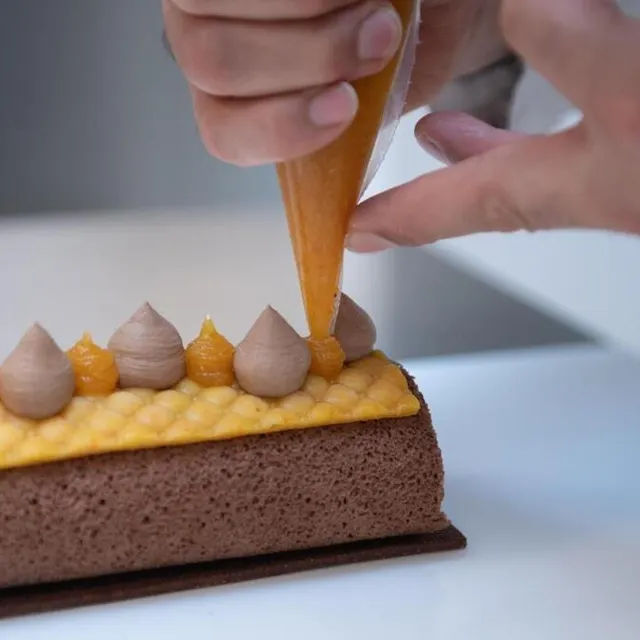 Puis des pointes de compotée. DAVID ADEMAS / OUEST-FRANCE photo puis des pointes de compotée. © david ademas / ouest-france