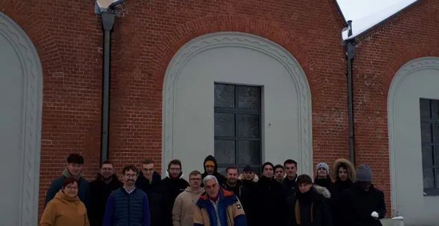 photo  les lycéens de paul-guérin ont eu droit à la neige lors de leurs trois semaines à cottbus.  &copy;  lycée paul-guérin 