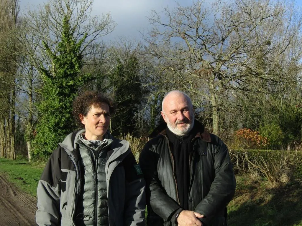 À SainteMarieduMont, le conservateur de la réserve Beauguillot passe