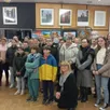 photo les membres de l’atelier peinture de familles rurales étaient nombreux pour le vernissage de leur exposition, en mairie.