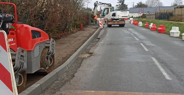 photo  route de coulaines, les travaux sur la chaussée sont bien avancés.  &copy;  ouest-france 